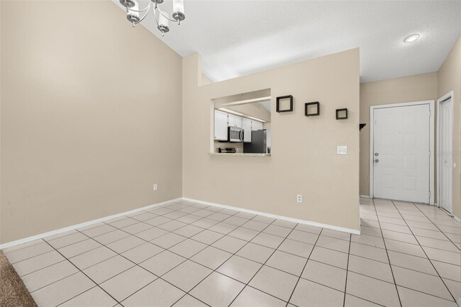 Building Photo - 14772 Laguna Beach Cir