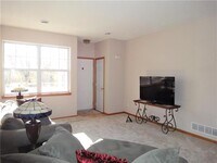 Building Photo - 9204 Holly Ln N