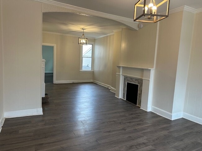 Building Photo - 548 N 3rd St