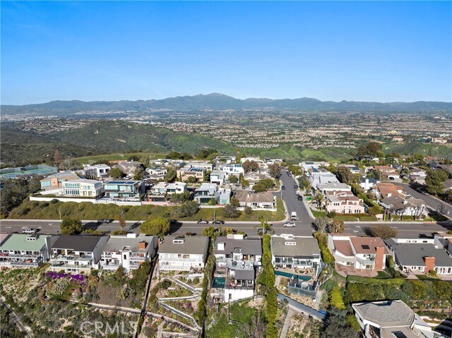 Building Photo - 3253 Alta Laguna Blvd