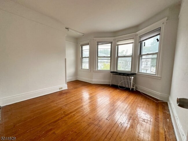 Building Photo - 4 Swaine Pl