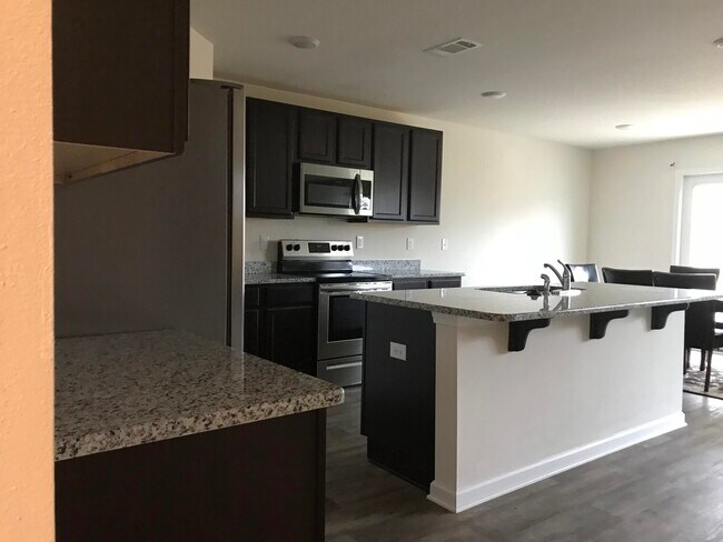 Building Photo - 839 Moorhen Wy