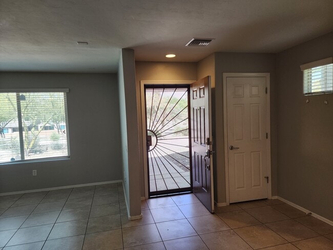 Building Photo - 5781 Cedar Ridge Rd