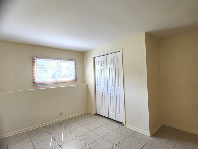 Building Photo - 630 Morningside Dr