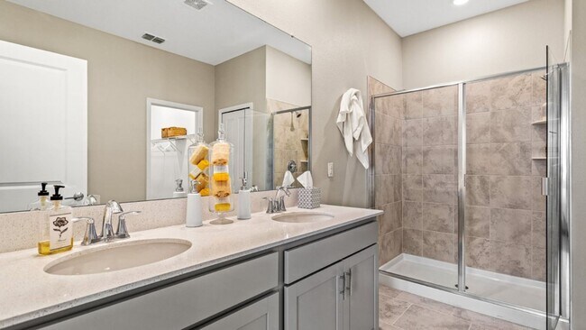 Building Photo - Beautiful New Home near Lake Toho in Popular Kissemmee