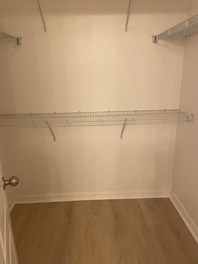 Building Photo - 5079 NW Fiddle Leaf Ct