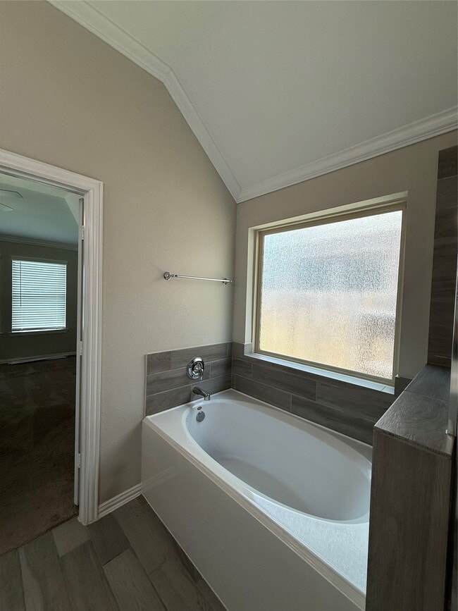 Building Photo - 1562 Ancient Oak Ln