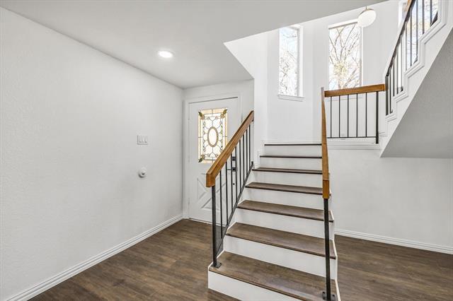 Building Photo - 200 Eagle Ct