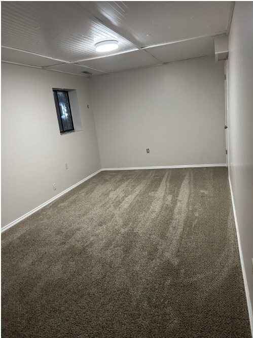 Building Photo - 2229 E Sego Lily Dr