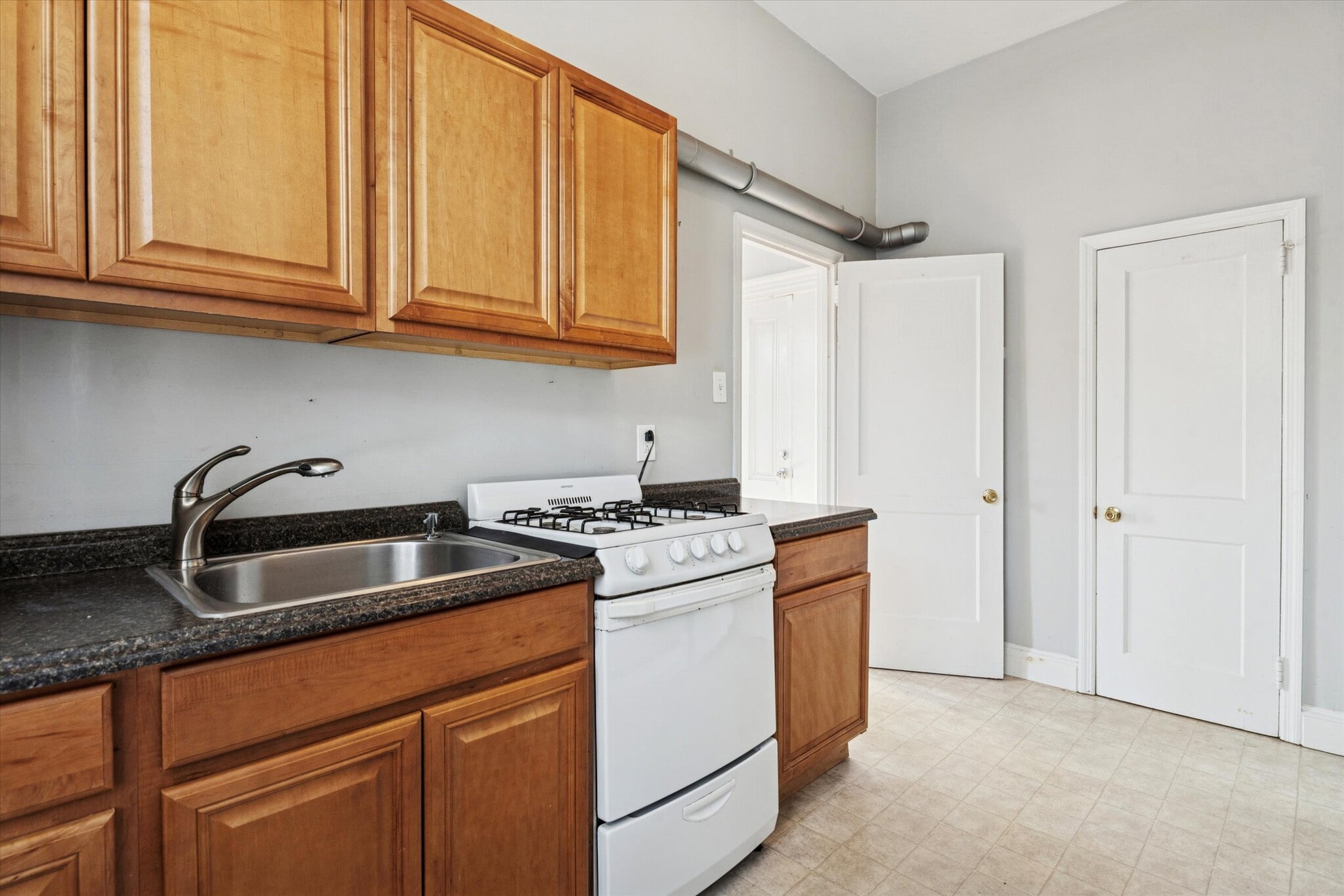 Building Photo - 201 W Barnard St