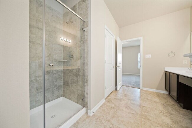 Building Photo - 8907 Arundal Garden