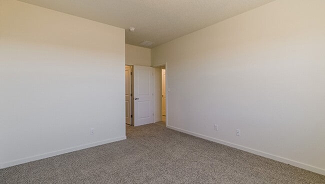 Building Photo - New Home In Santa Fe  !!!!!