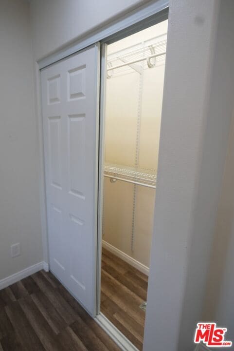 Building Photo - 2334 S Garth Ave