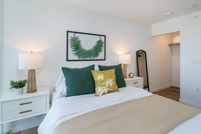 Building Photo - 1500 Rycroft St