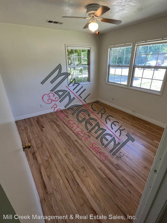 Building Photo - 3 br, 2 bath House - 1709 W. Laurel Ave