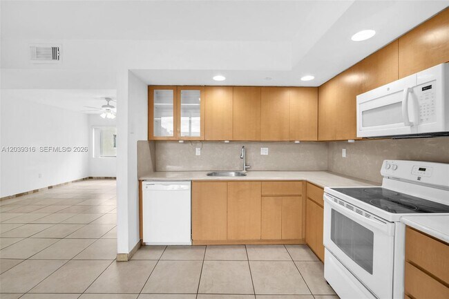 Building Photo - 8700 SW 133rd Avenue Rd