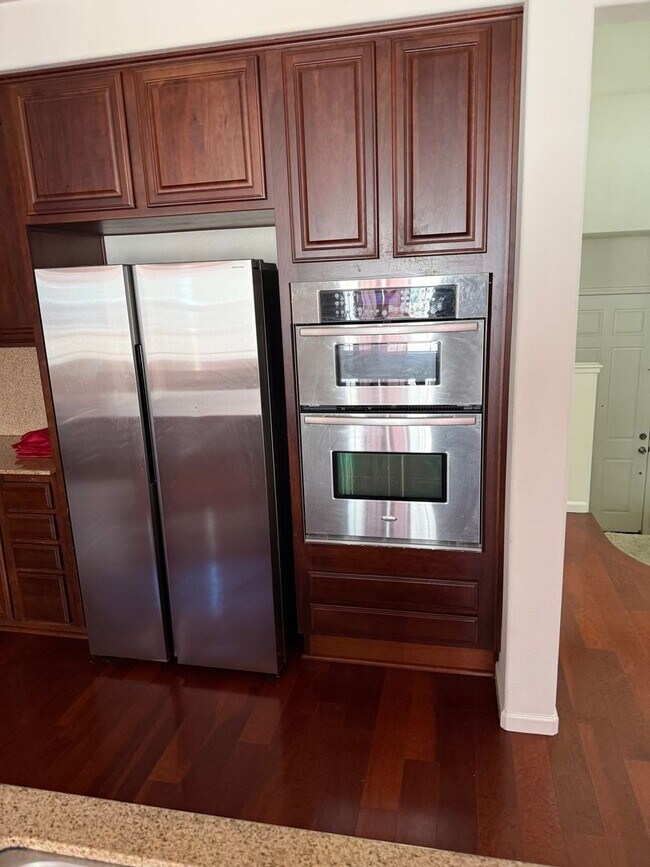 Building Photo - $4,600 / Beautiful 3BR + Bonus Room / 2.5BA Single-Family Home in Warm Springs, Fremont