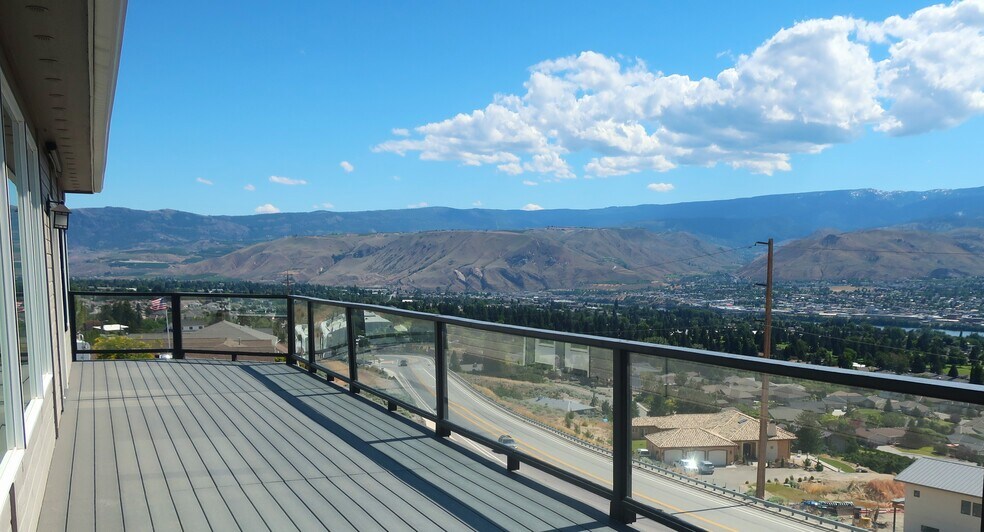 Building Photo - 466 Lower Daniels Dr