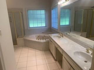 Building Photo - 3281 Benyard Dr