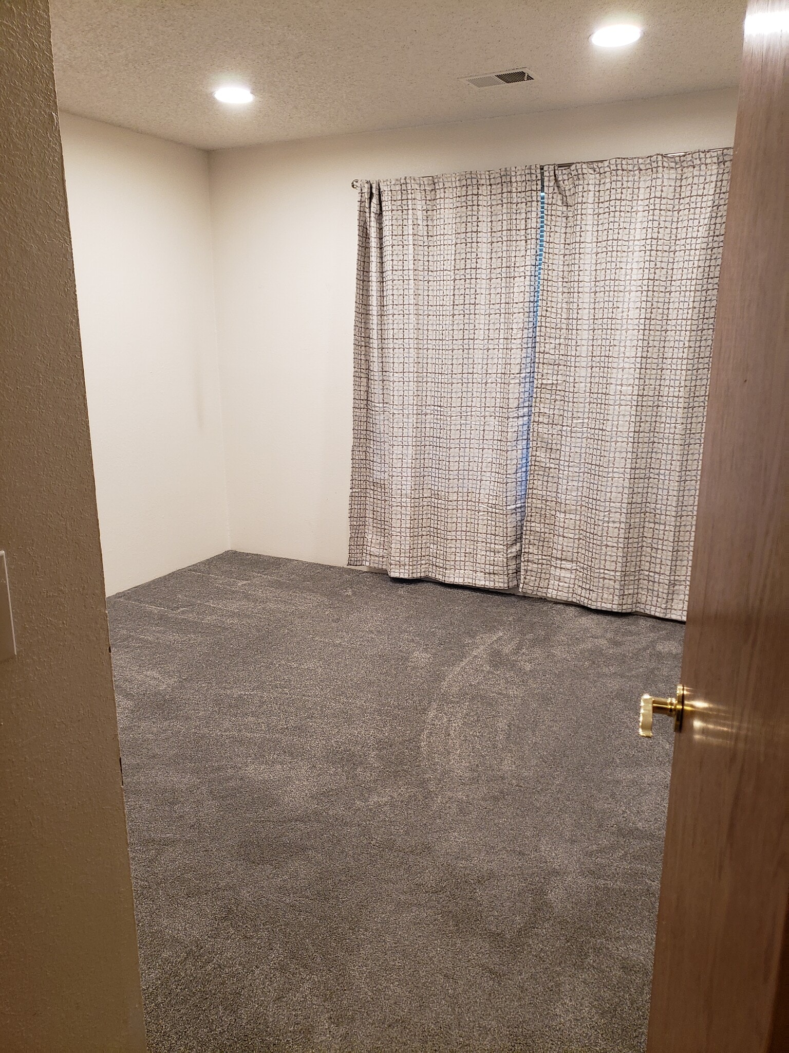 large bedrooms with new carpets plus large closets! - 8378 S Upham Way