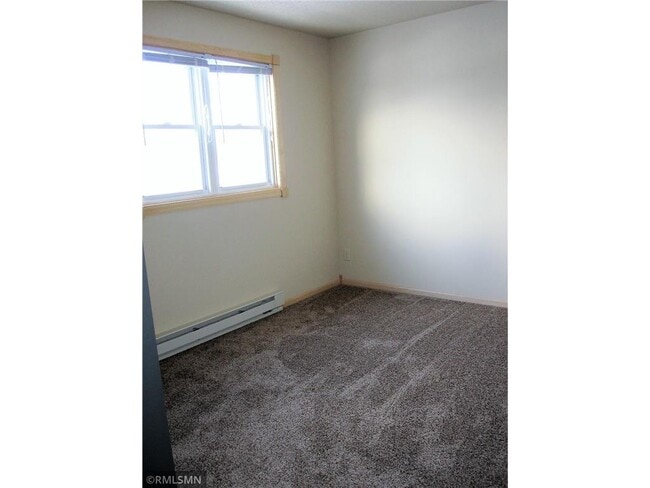 Building Photo - 308 Willow St