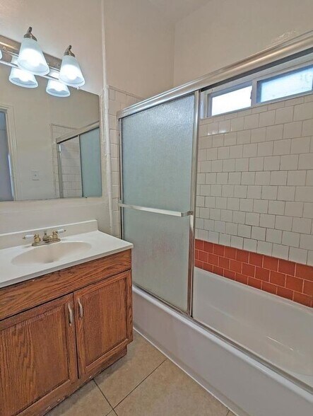 Building Photo - 1200 N Gardner St