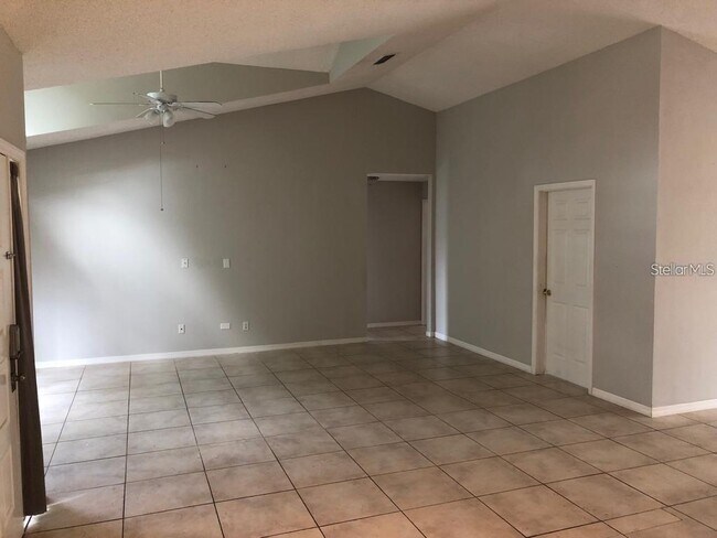 Building Photo - 3177 Timucua Cir