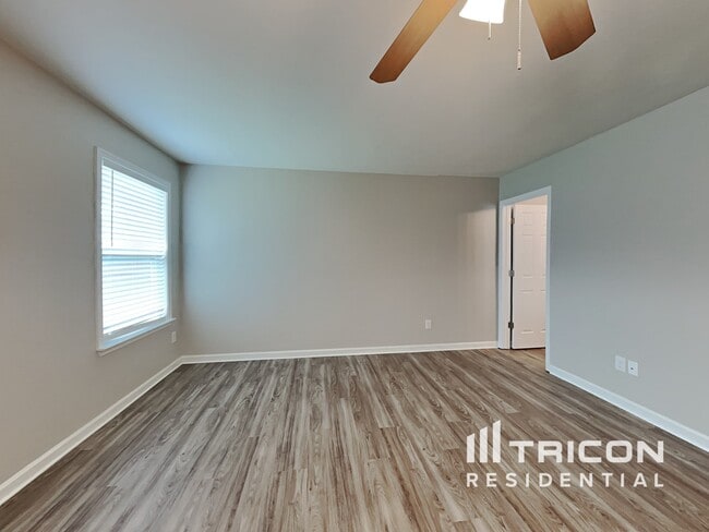 Building Photo - 922 Pointe Andrews Drive