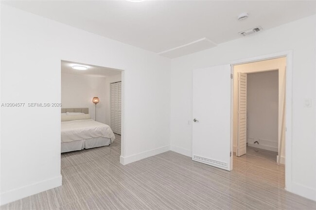 Building Photo - 1690 Daytonia Rd