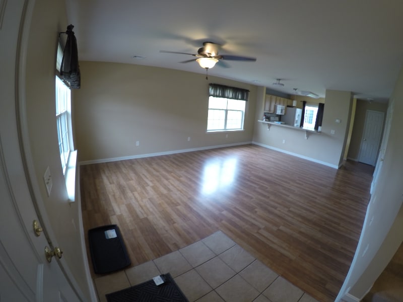 Building Photo - 2119 Quail Hollow Dr