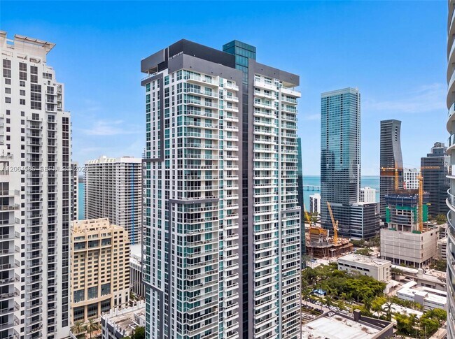 Building Photo - 1080 Brickell Ave