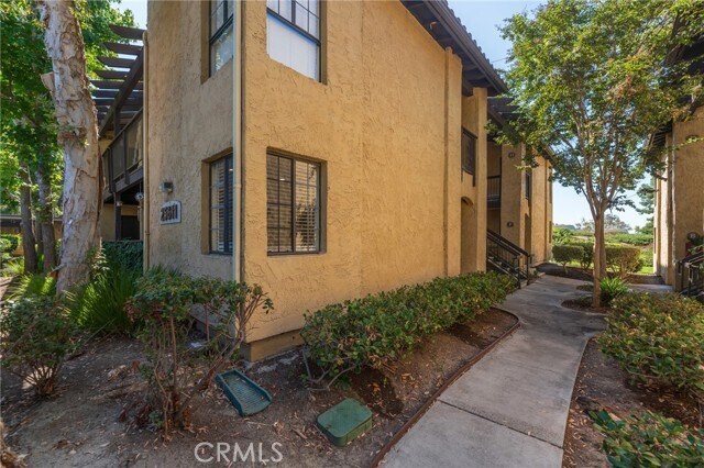 Building Photo - 25611 Indian Hill Ln