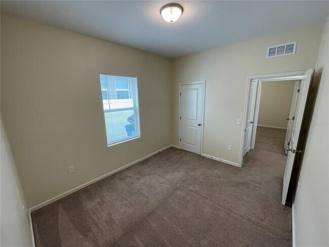 Building Photo - 865 Orchid Grove Blvd