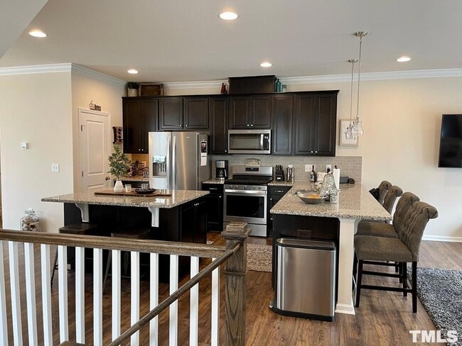 Building Photo - 1116 Finch Ct