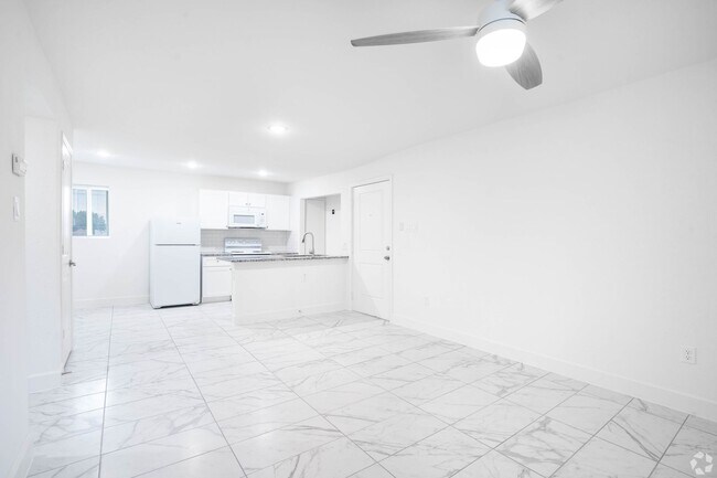 Building Photo - 4410 Bellfort Ave