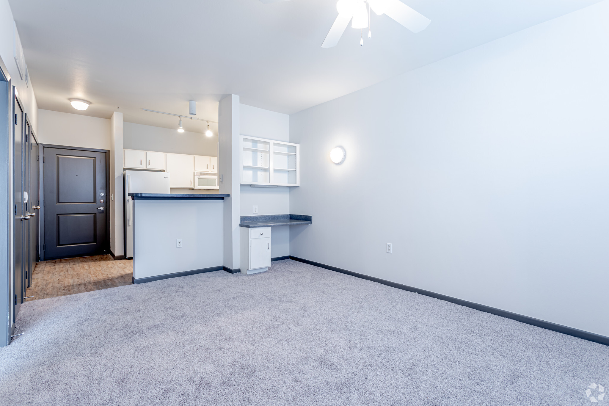 1BR, 1BA - 674 SF - A1 - Link at Plano