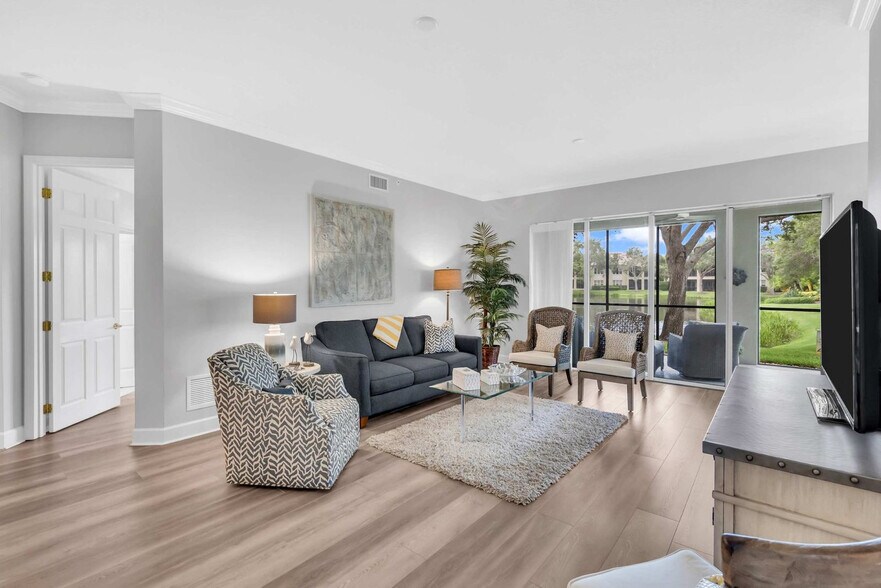 Building Photo - 5204 Bouchard Cir