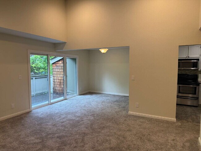 Building Photo - Remodeled Condo