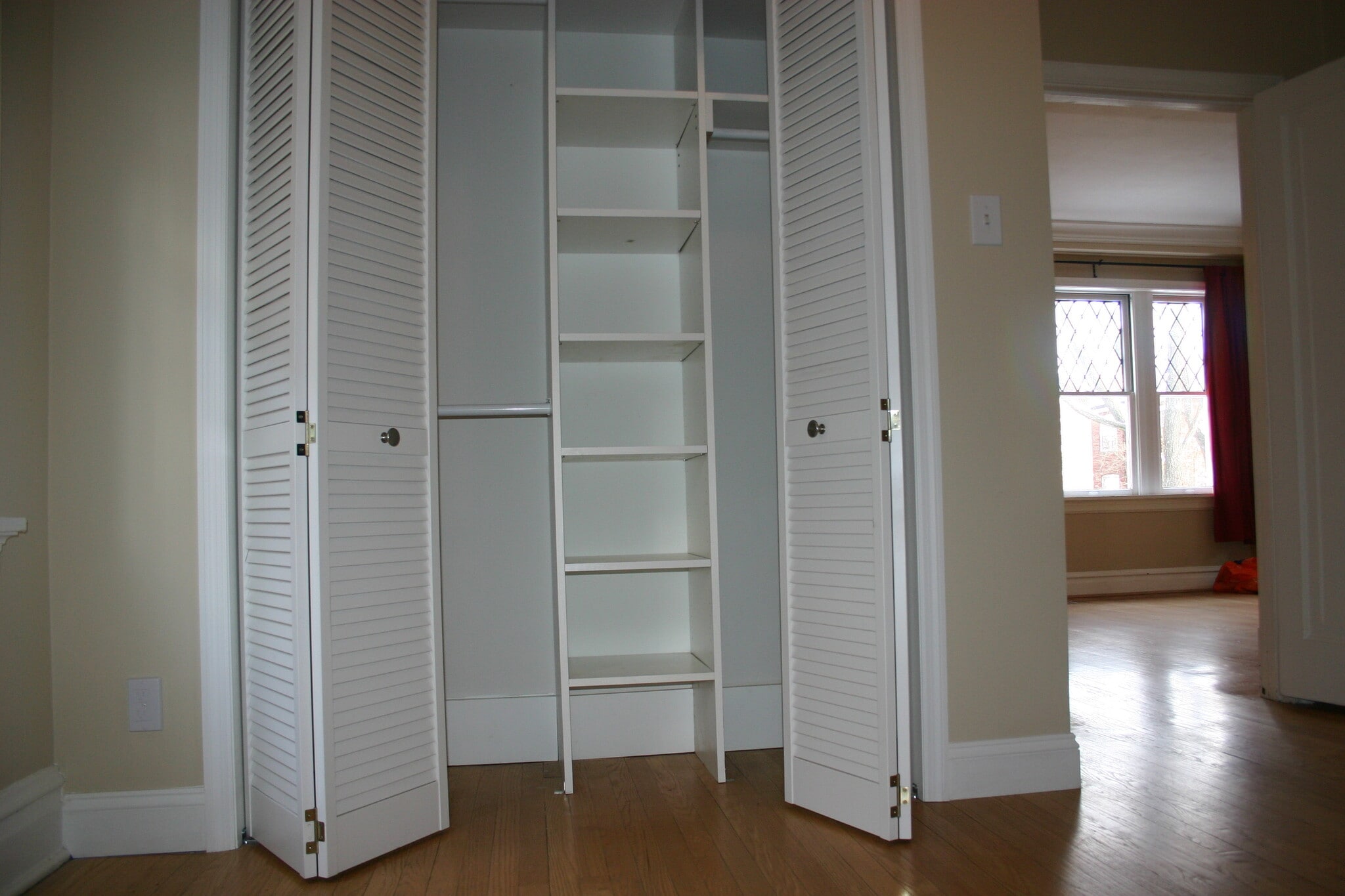 Building Photo - 7304 Lindell Blvd