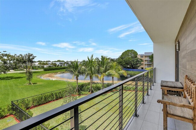 Building Photo - 16709 Botaniko Dr N