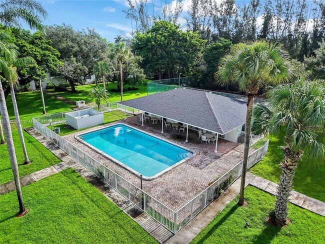 Building Photo - 5100 SW 64th Ave