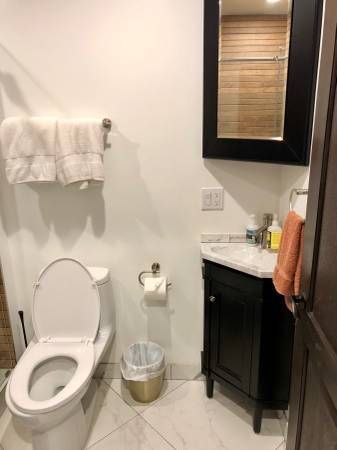 Building Photo - 1628 Westerly Terrace