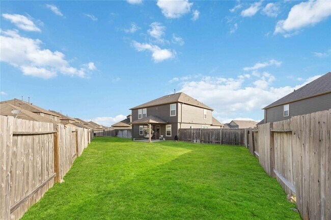 Building Photo - 21103 Fox Burrow Trail