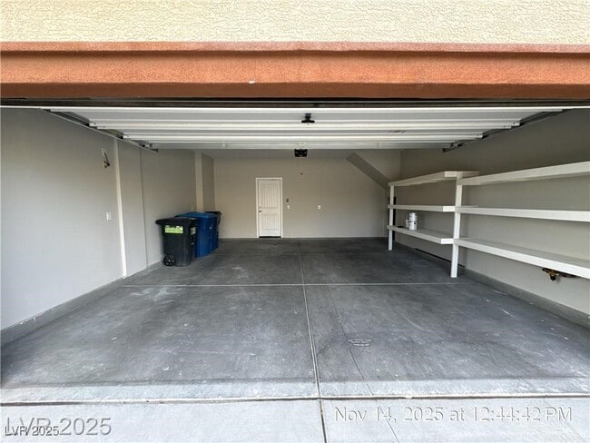 Building Photo - 7363 London Blue Ct