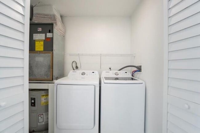 Building Photo - 4331 NW 115th Ave