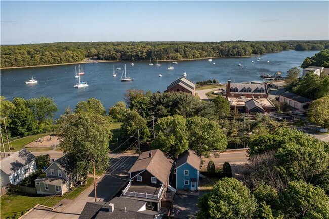 Building Photo - 85 Water St