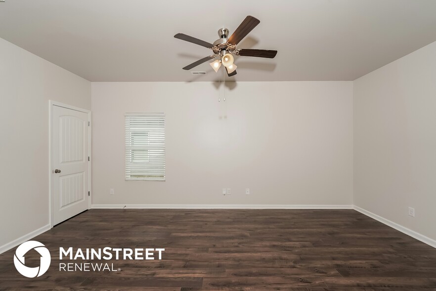 Building Photo - 22966 Downing Park Cir