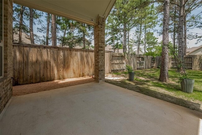 Building Photo - 155 Lindenberry Cir