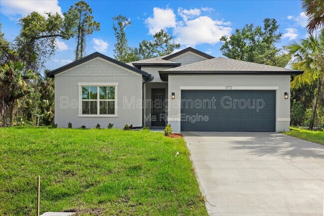 Primary Photo - 1301 Preston St