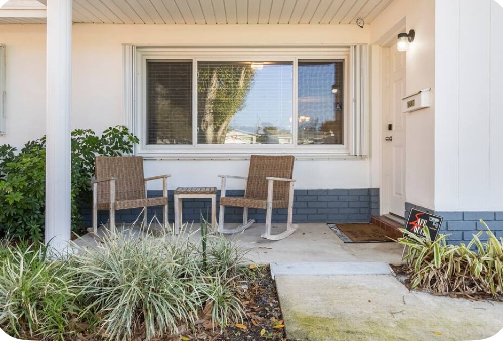 Building Photo - 1447 Caribbean Dr